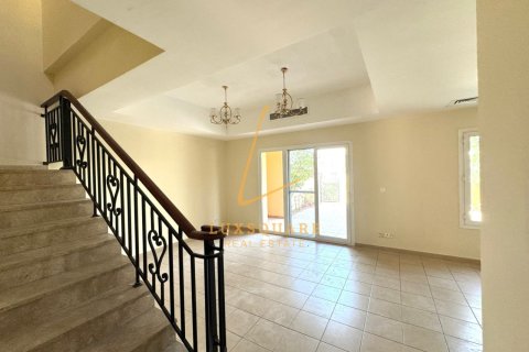 Villa à Palmera, Arabian Ranches, Dubai, 2 chambres, 208 m², № 100595 - photo 7
