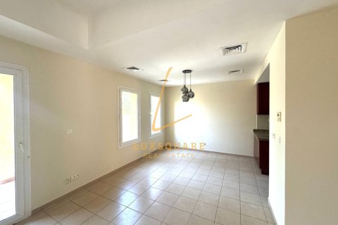 Villa à Palmera, Arabian Ranches, Dubai, 2 chambres, 208 m², № 100595 - photo 10