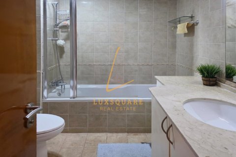 Appartement à Dubai Investment Park, Dubai, 3 chambres, 324 m², № 100599 - photo 23