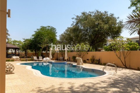 Купить виллу в Арабиан Ранчес, Дубай: 7 спален, 690м², № 43339 - фото 27