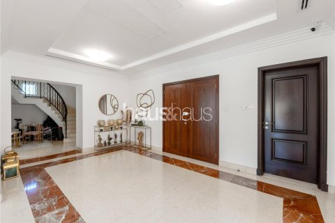 Купить виллу в Арабиан Ранчес, Дубай: 7 спален, 690м², № 43339 - фото 6