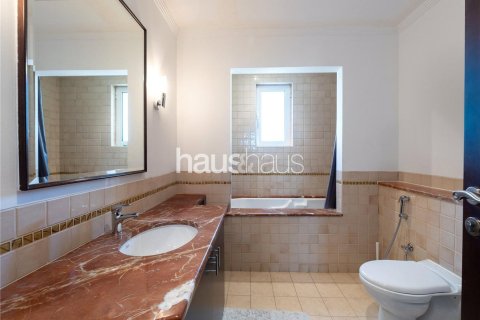 Купить виллу в Арабиан Ранчес, Дубай: 7 спален, 690м², № 43339 - фото 21