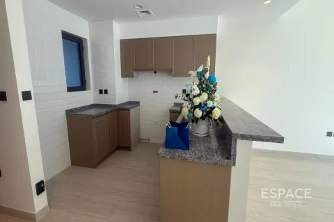 Townhouse in Damac Lagoons, Dubai 3 bedrooms, 144 sq.m. № 61727 - photo 2