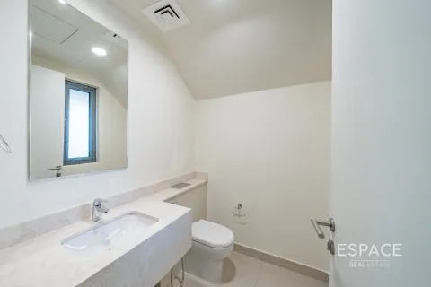 Villa in Dubai Hills Estate, Dubai 3 bedrooms, 211 sq.m. № 61724 - photo 7