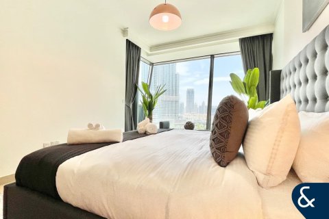 Apartment in Downtown Dubai (Downtown Burj Dubai), Dubai 3 bedrooms, 180 sq.m. № 76683 - photo 12
