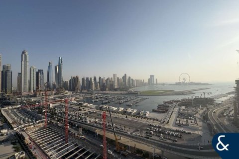 Apartment in Dubai Harbour, Dubai 2 bedrooms, 119 sq.m. № 76682 - photo 1