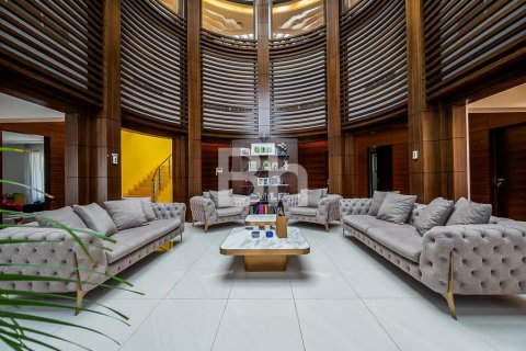 Villa en Palm Jumeirah, Dubai, 6 dormitorios, 1362 m², № 22940 - foto 2