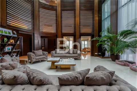 Villa en Palm Jumeirah, Dubai, 6 dormitorios, 1362 m², № 22940 - foto 3
