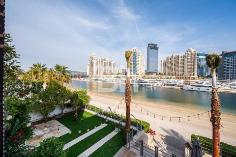 Villa en Palm Jumeirah, Dubai, 6 dormitorios, 1362 m², № 22940 - foto 26