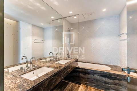 Apartment in Damac Heights, Dubai Marina, Dubai 2 bedrooms, 162.67 sq.m. № 128943 - photo 14