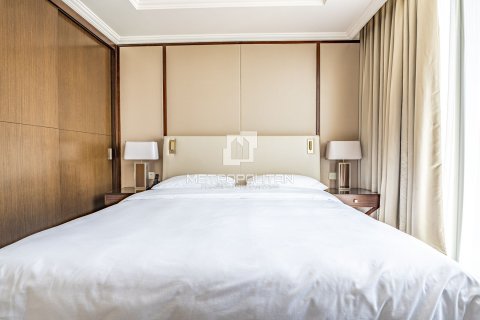 Снять в аренду квартиру в The Address Residence Fountain Views, Даунтаун Дубай (Даунтаун Бурдж Дубай), Дубай: 1 спальня, 100м², № 73126 - фото 8