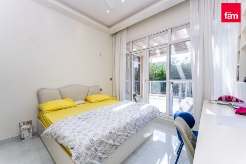 Villa en Dubai, 4 dormitorios, 344.5 m², № 9223 - foto 21
