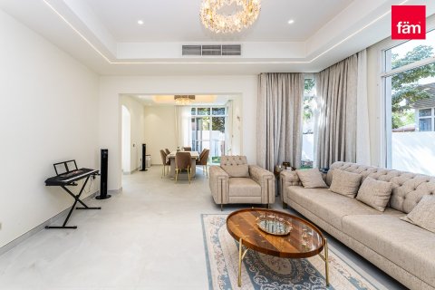 Villa en Dubai, 4 dormitorios, 344.5 m², № 9223 - foto 2