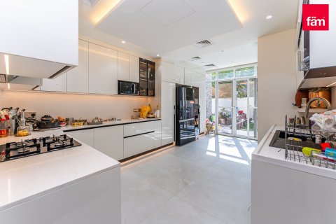 Villa en Dubai, 4 dormitorios, 344.5 m², № 9223 - foto 9