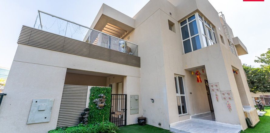 Villa en Dubai, 4 dormitorios, 344.5 m², № 9223