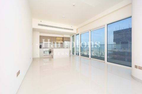 Снять в аренду квартиру в Dubai Harbour, Дубай: 3 спальни, 181.81117100м², № 110539 - фото 8
