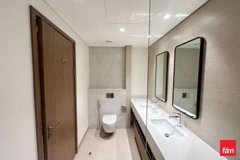 Appartement à Mina Rashid, Dubai, 2 chambres, 101.8 m², № 110543 - photo 3