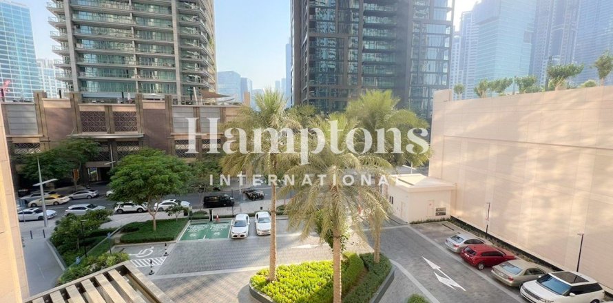 Apartment in Downtown Dubai (Downtown Burj Dubai), Dubai 1 bedroom, 85.9353 sq.m. № 110540