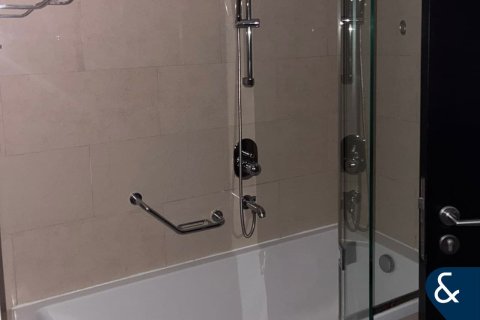 Apartamento en Jumeirah Lake Towers, Dubai, 1 dormitorio, 129 m², № 79133 - foto 10