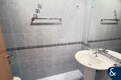 Apartamento en The Waves, Dubai Marina, Dubai, 3 dormitorios, 195 m², № 79132 - foto 15