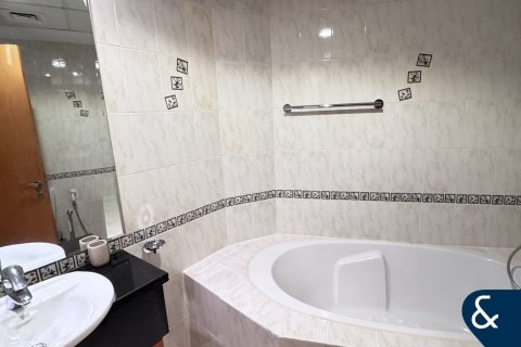 Apartamento en The Waves, Dubai Marina, Dubai, 3 dormitorios, 195 m², № 79132 - foto 12