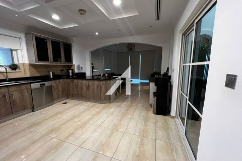 Villa à The Villa, Dubai, 5 chambres, 1116.6 m², № 58484 - photo 13