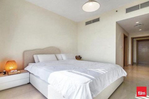 Apartment in Dubai Hills Estate, Dubai 2 bedrooms, 175 sq.m. № 42941 - photo 9