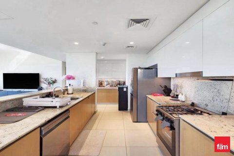 Apartment in Dubai Hills Estate, Dubai 2 bedrooms, 175 sq.m. № 42941 - photo 11