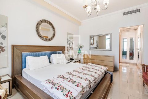 Apartment in Dubai Marina, Dubai 3 bedrooms, 202 sq.m. № 65154 - photo 6