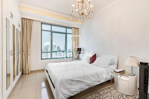 Apartment in Dubai Marina, Dubai 3 bedrooms, 202 sq.m. № 65154 - photo 7