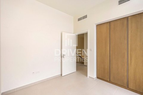 Villa in EMAAR South, Dubai South (Dubai World Central), Dubai 4 bedrooms, 231 sq.m. № 66526 - photo 15