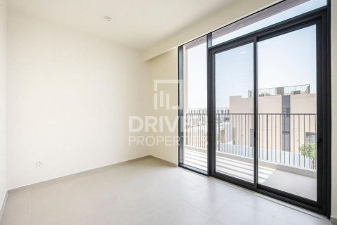 Villa in EMAAR South, Dubai South (Dubai World Central), Dubai 4 bedrooms, 231 sq.m. № 66526 - photo 16