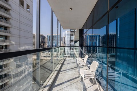 Appartement à Dolphin Tower, Business Bay, Dubai, studio, 43 m², № 87474 - photo 9