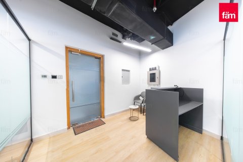 Bureau à Business Bay, Dubai, 106 m², № 93441 - photo 2