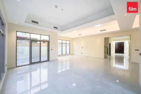 Villa in Al Furjan, Dubai 4 bedrooms, 619 sq.m. № 93420 - photo 13