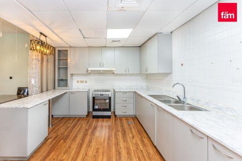 Appartement à Motor City, Dubai, 2 chambres, 151.4 m², № 93430 - photo 10