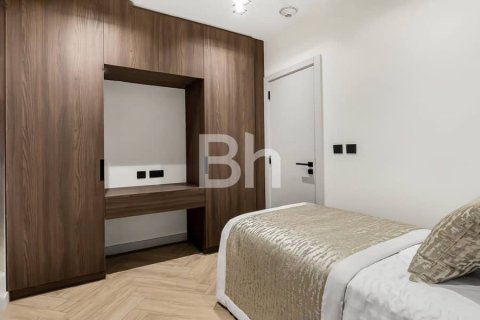 Снять в аренду квартиру в Пальме Джумейре, Дубай: 3 спальни, 222м², № 21441 - фото 12