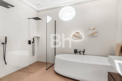 Снять в аренду квартиру в Пальме Джумейре, Дубай: 3 спальни, 222м², № 21441 - фото 10