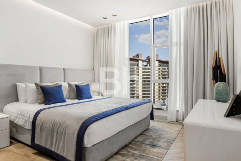 Снять в аренду квартиру в Пальме Джумейре, Дубай: 3 спальни, 222м², № 21441 - фото 15