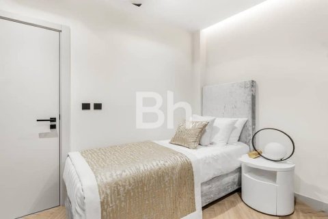 Снять в аренду квартиру в Пальме Джумейре, Дубай: 3 спальни, 222м², № 21441 - фото 11