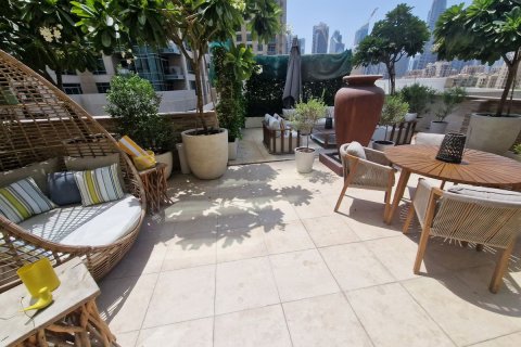 Apartamento en Downtown Dubai (Downtown Burj Dubai), Dubai, 2 dormitorios, 225.6 m², № 53339 - foto 2