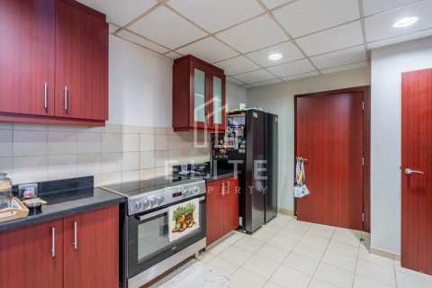 Apartment in Rimal, Jumeirah Beach Residence, Dubai 4 bedrooms, 256 sq.m. № 42202 - photo 3