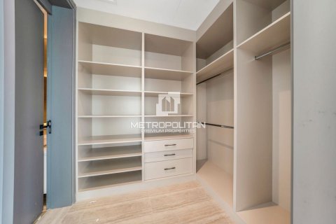 Townhouse in Al Barari, Dubai 4 bedrooms, 180 sq.m. № 74150 - photo 10