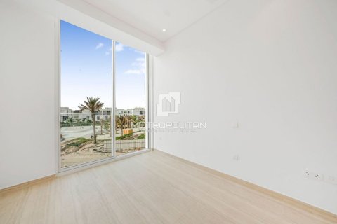Townhouse in Al Barari, Dubai 4 bedrooms, 180 sq.m. № 74150 - photo 12