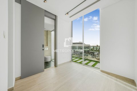 Townhouse in Al Barari, Dubai 4 bedrooms, 180 sq.m. № 74150 - photo 4