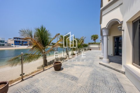Villa à Garden Homes, Palm Jumeirah, Dubai, 5 chambres, 657 m², № 139076 - photo 2