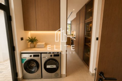 Villa en Tilal Al Ghaf, Dubai, 5 dormitorios, 578 m², № 139056 - foto 8
