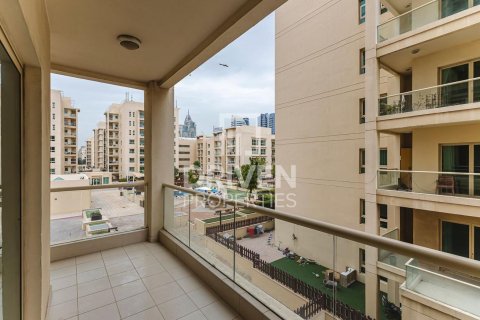 Apartamento en Greens, Dubai, 2 dormitorios, 107.4 m², № 126599 - foto 1