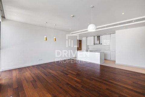 Купить квартиру в City Walk, Дубай: 2 спальни, 160.44м², № 126597 - фото 2