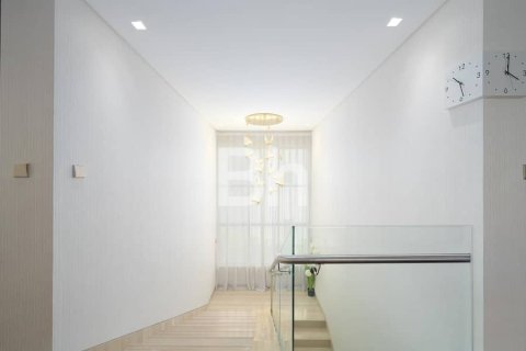 Villa in DAMAC Hills (Akoya by DAMAC), Dubai 5 bedrooms, 611 sq.m. № 57665 - photo 9